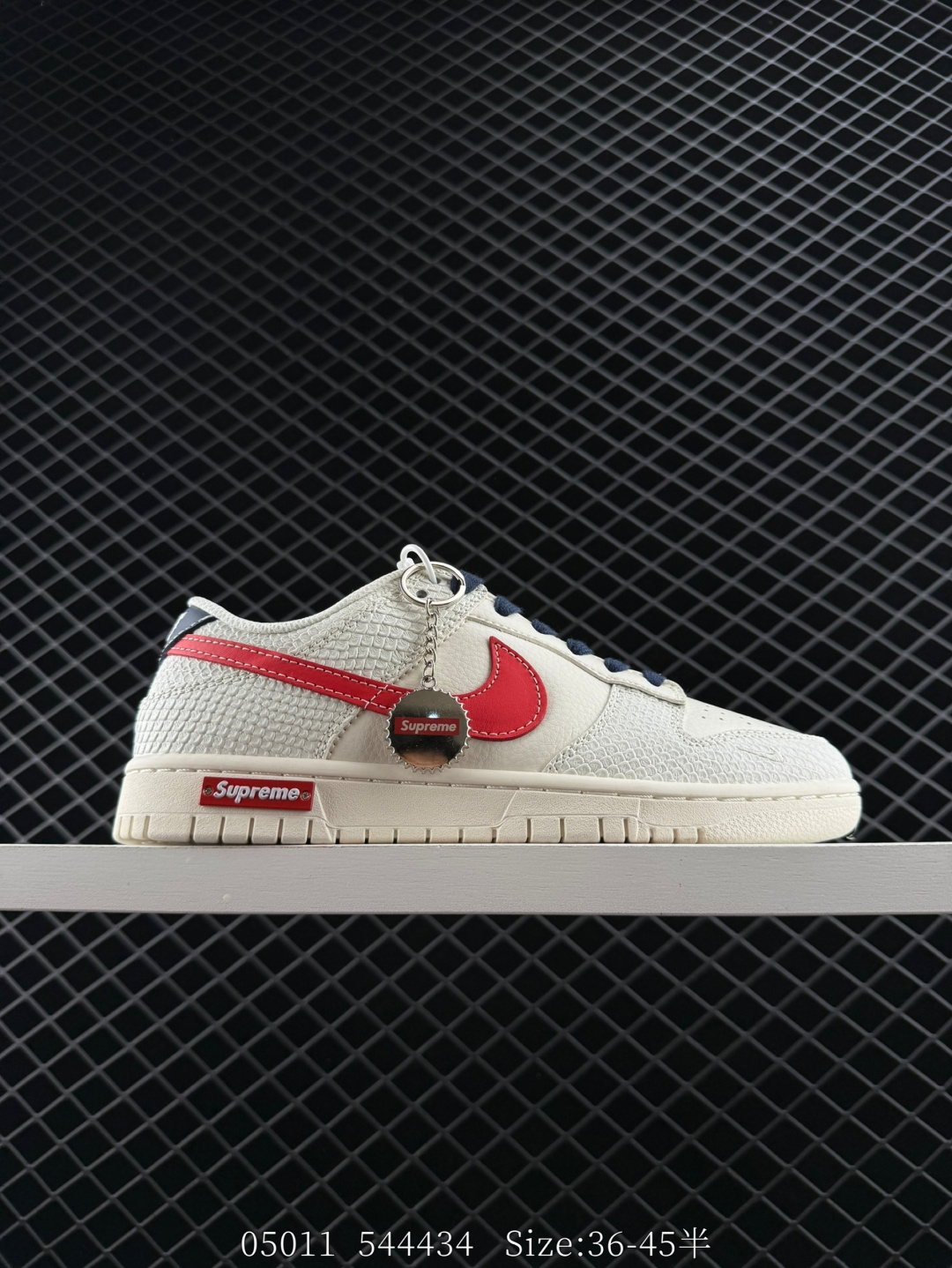 Travis Scott x Air Jordan 1 ” Reverse Mocha “